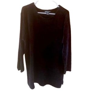 LIKE NEW Black Long Length Sweater
